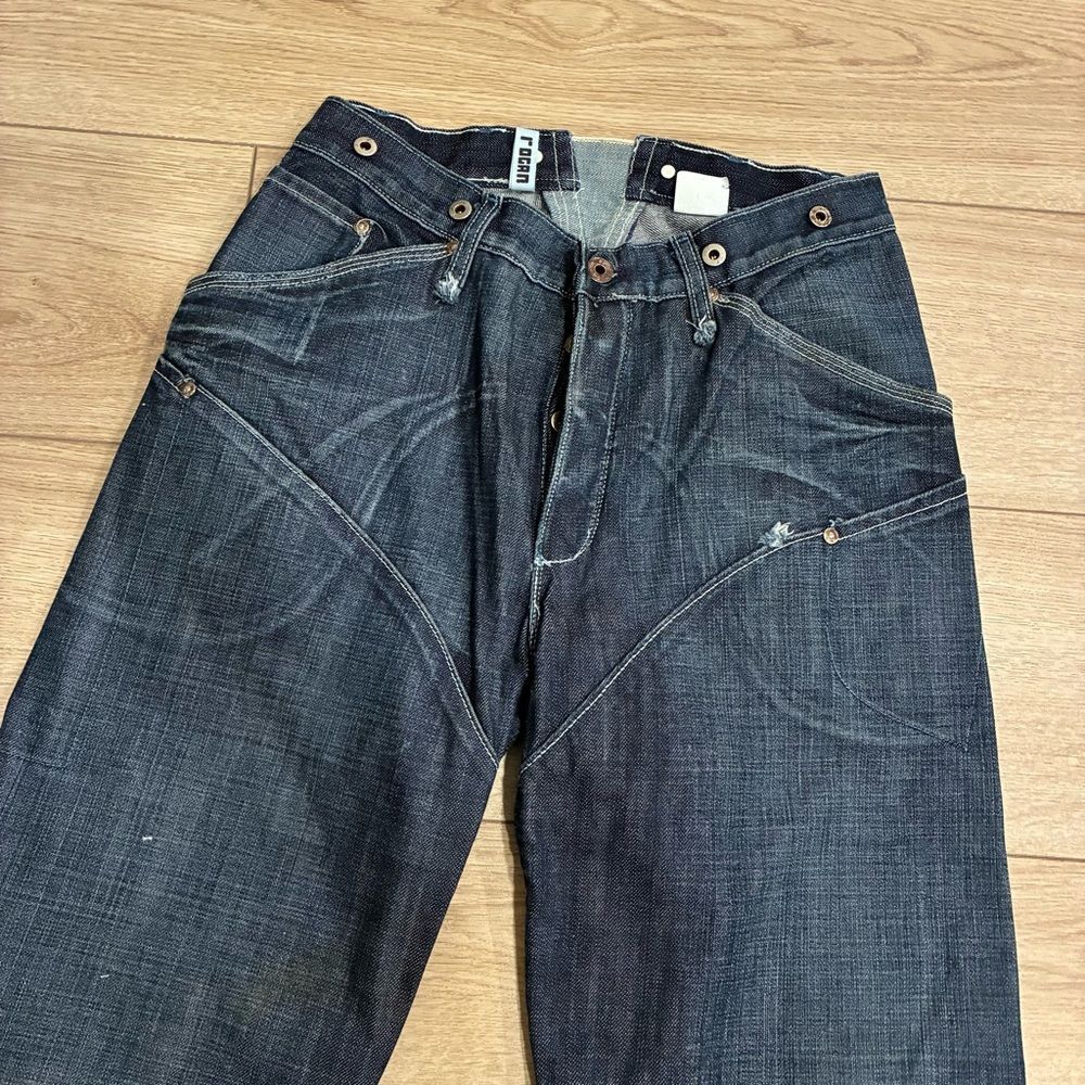 NEW Rogan Men’s Dark Wash Funnel Double Knee Distressed Button Fly Jean Size 28
